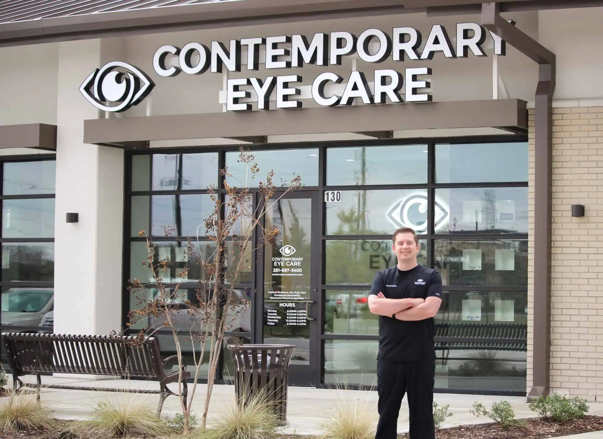 Contemporary Eye Care Office - Eye Doctor in Katy, Texas